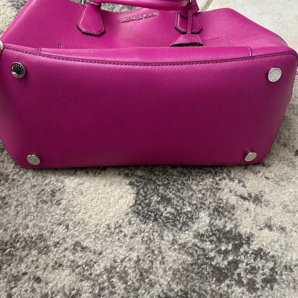 Michael Kors Fuchsia Satchel - Picture 3 of 3